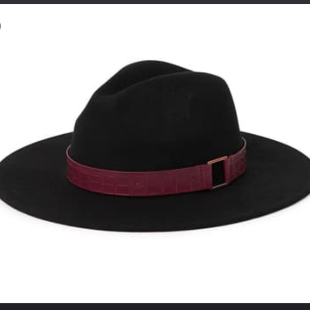🌼💗BCBG Maxazria Panama Hat